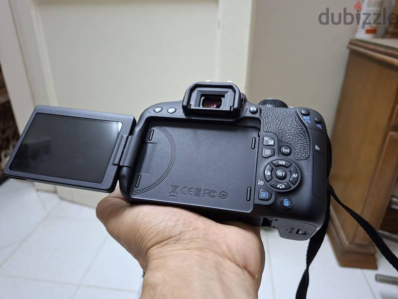 canon 800d 4