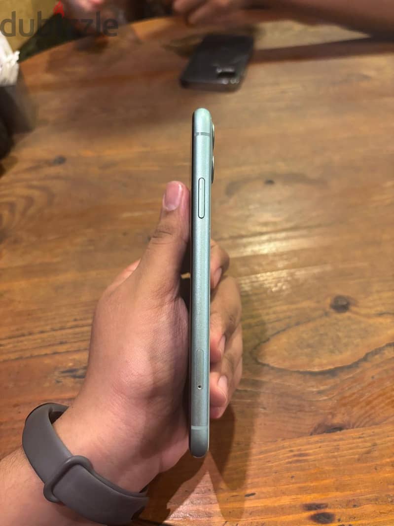 Apple - iPhone 11 2