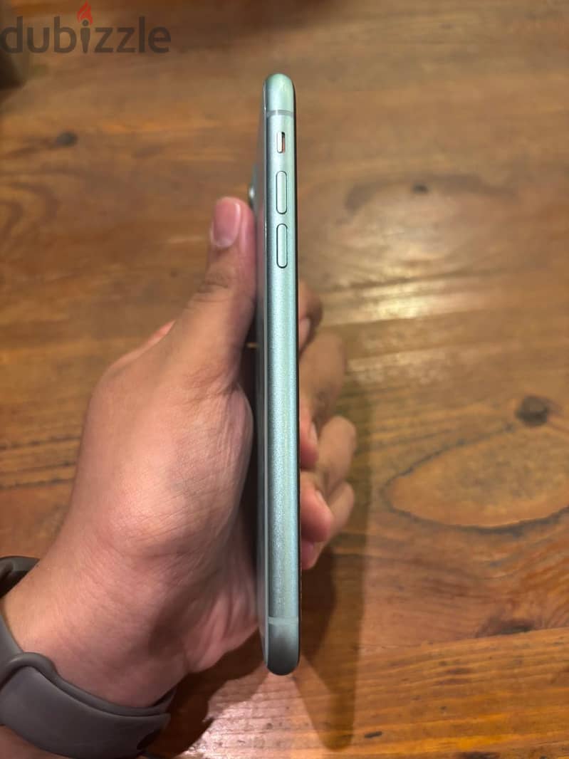 Apple - iPhone 11 3