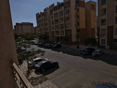 Apartment 96 meters for sale in Madinaty at commercial price in B11 next to services and the craft zone