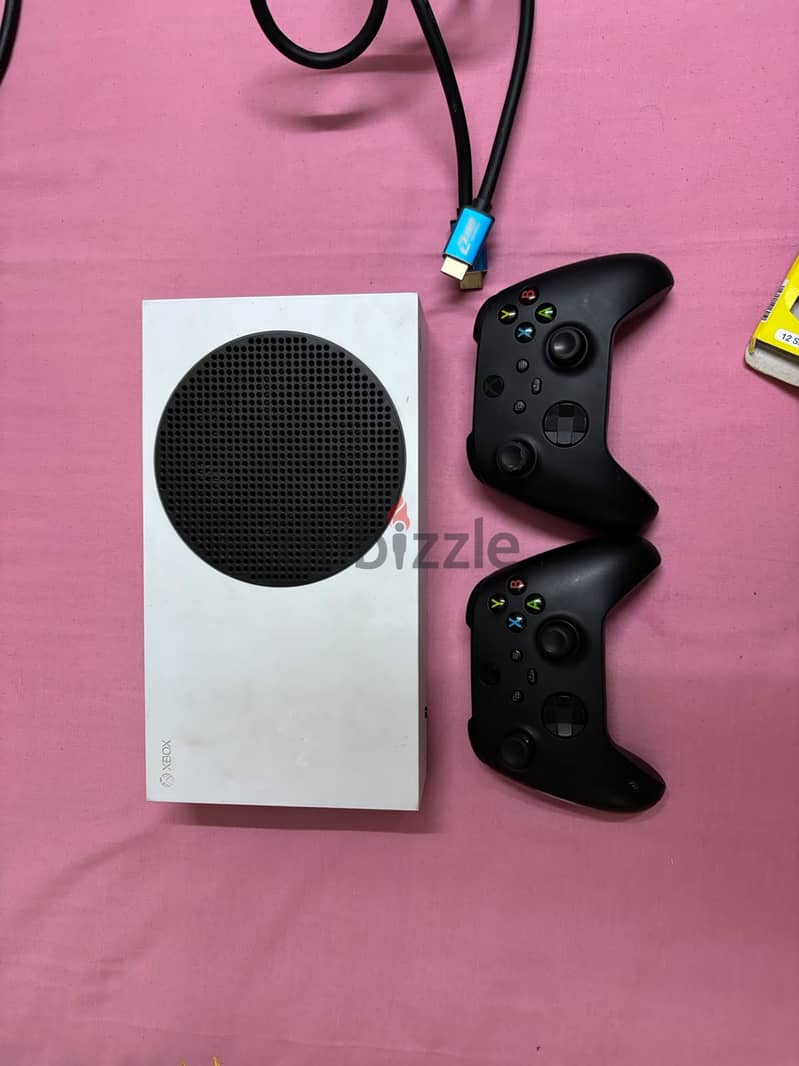 Xbox Series S 6