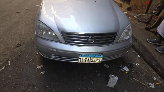 Nissan Sunny 2014