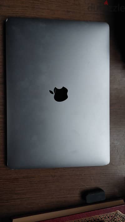 أقل سعر Macbook air M1