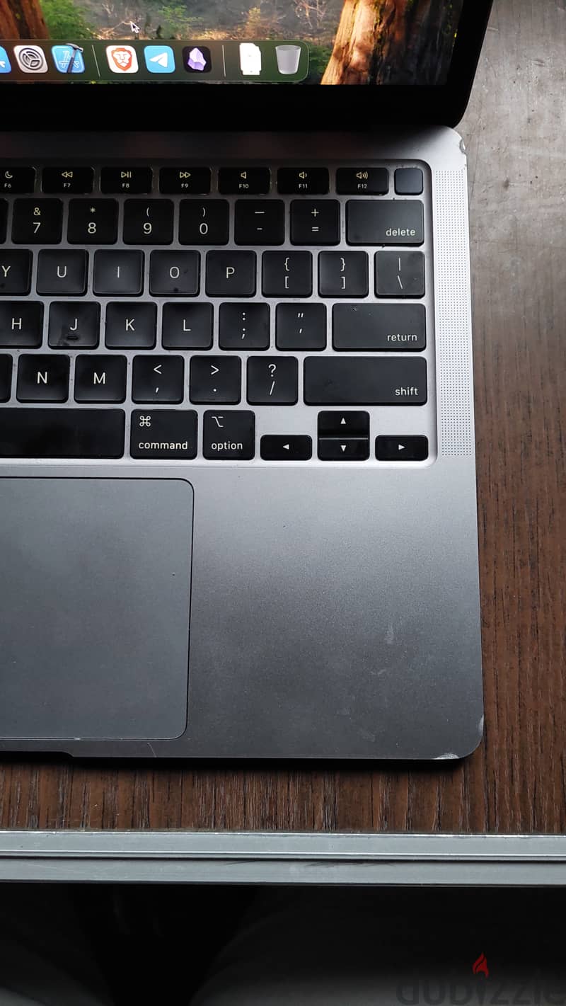 Macbook air M1 8