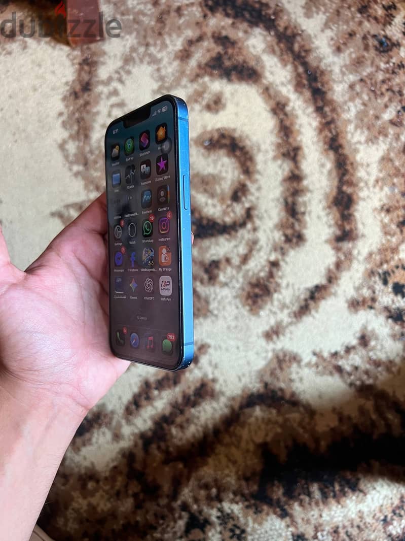 Apple - iPhone 13 4