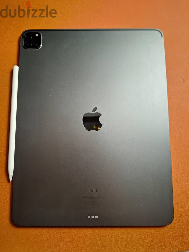 IPAD Pro 12.9 5th Gen M1 WiFi, Pencil and Case Included 3