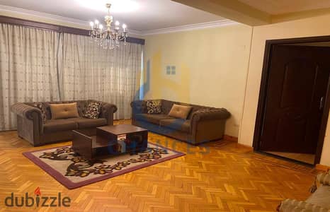 Apartment for sale on Street 77, next to Maadi Club, Old Maadi, with Super Lux finishing.