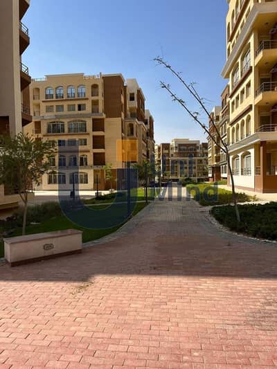 شقة جاهزة للاستلام و متشطبة بالكامل متاح تقسيط ل 10 سنين في العاصمة الاداريه الجديدة