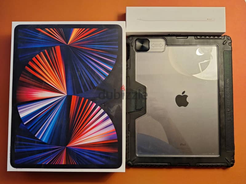 IPAD Pro 12.9 5th Gen M1 WiFi, Pencil and Case Included 1