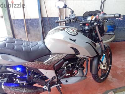 Apache RTR 160 4V 2026