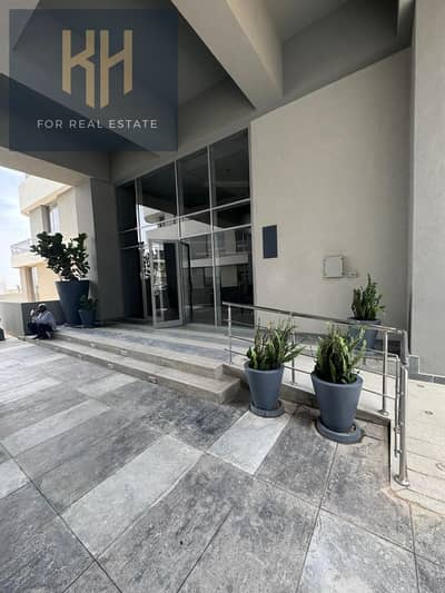 Ready to move 111 meter apartment for sale in Bloomfields Mostakbal City next to Madinaty Sarai L'Avenir