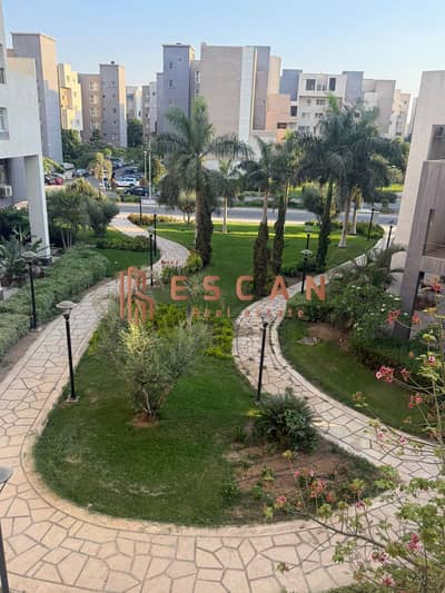 Apartment for rent in Madinaty, in the most prestigious phase of the city, in B8. A distinctive apartment with an area of ​​224 square meters, located