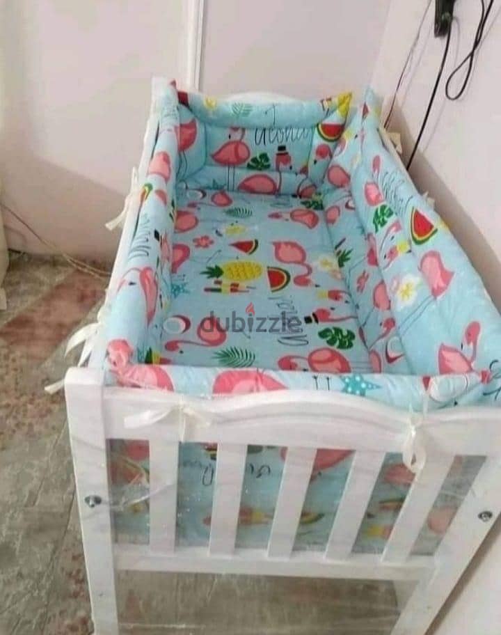 سرير اطفال 2