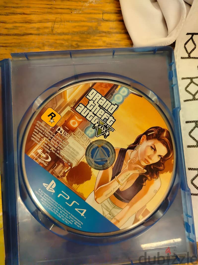 Gta5-ps4-primary-Good condition 1