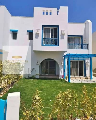 Independent villa finished with a direct view of the sea in Mountain View Ras El Hekma with installments up to 8 years