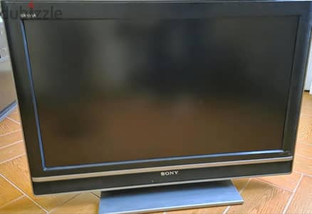تلفزيون sony موديل bravia شاشة ٣٢ بوصة حالة ممتازة