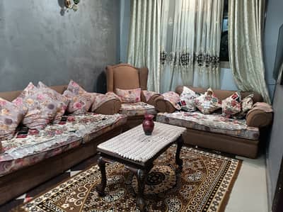 انترية
