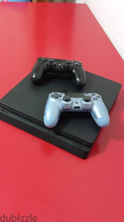 PlayStation 4 slim