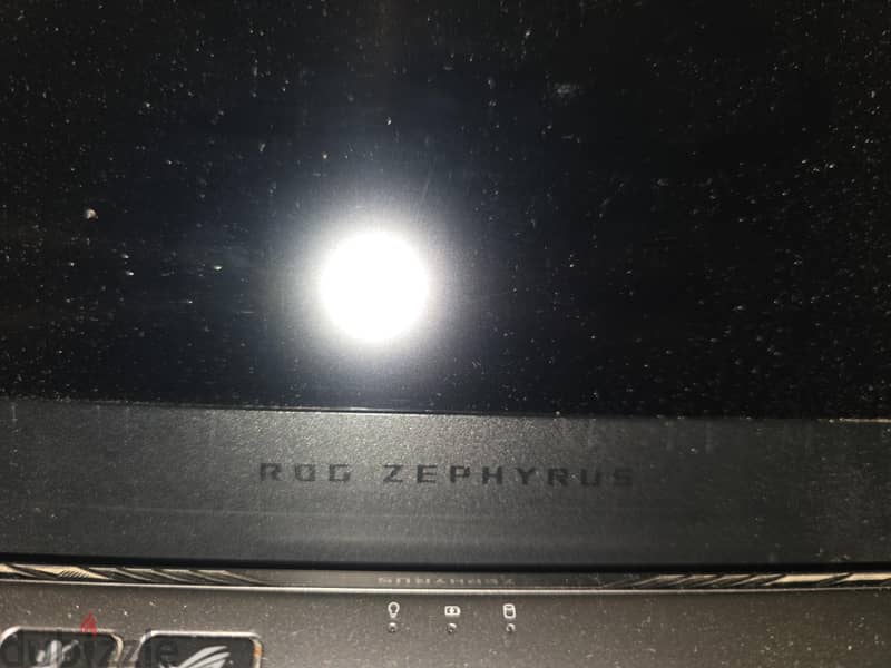 ASUS ROG ZEPHYRUS G14 5