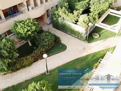 157 sqm in Phase 3; fully finished to hotel standards, overlooking the garden.