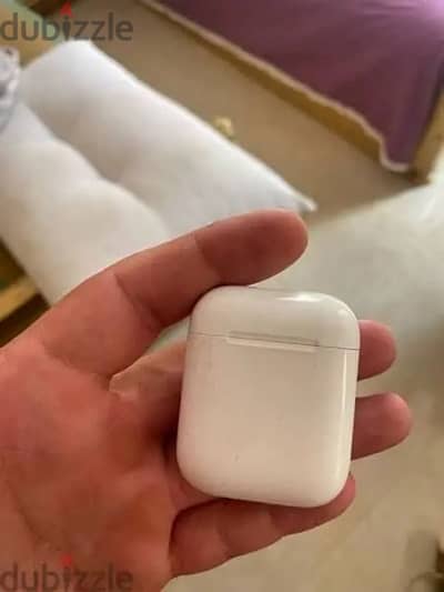 اير بودز ابل الاصلية apple 2 مستعملة بحالة جيدة