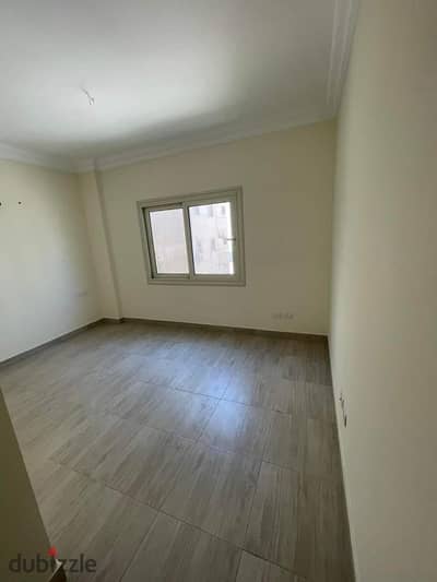 Apartment for rent in the Fifth Settlement at the American University Buildings, first upper floor with elevator, the apartment overlooks a garden