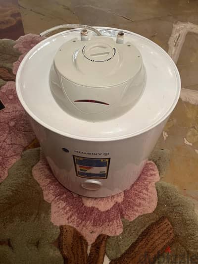 سخان مياه كهرباء ٥٠ لتر Ariston 1500 watt