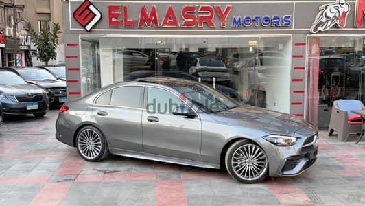 2025 Mercedes-Benz C180 AMG زيرو مقدم