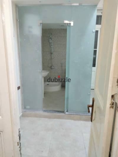 شقتين سقف عالي ( workspace _ hostel ) بوسط البلد  jacuzzi _ sauna  توضيب جديد