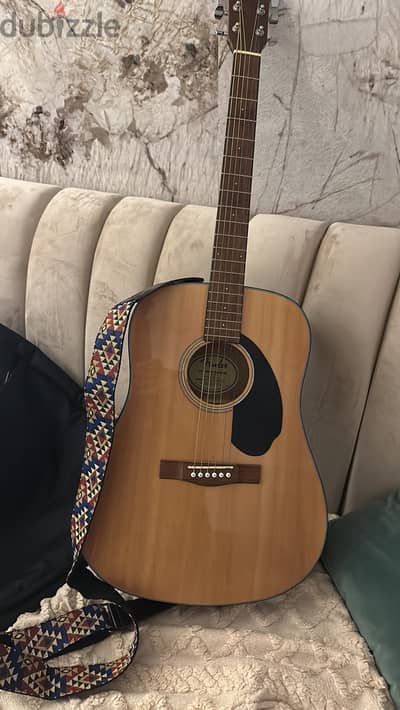 Fender CD-60S
