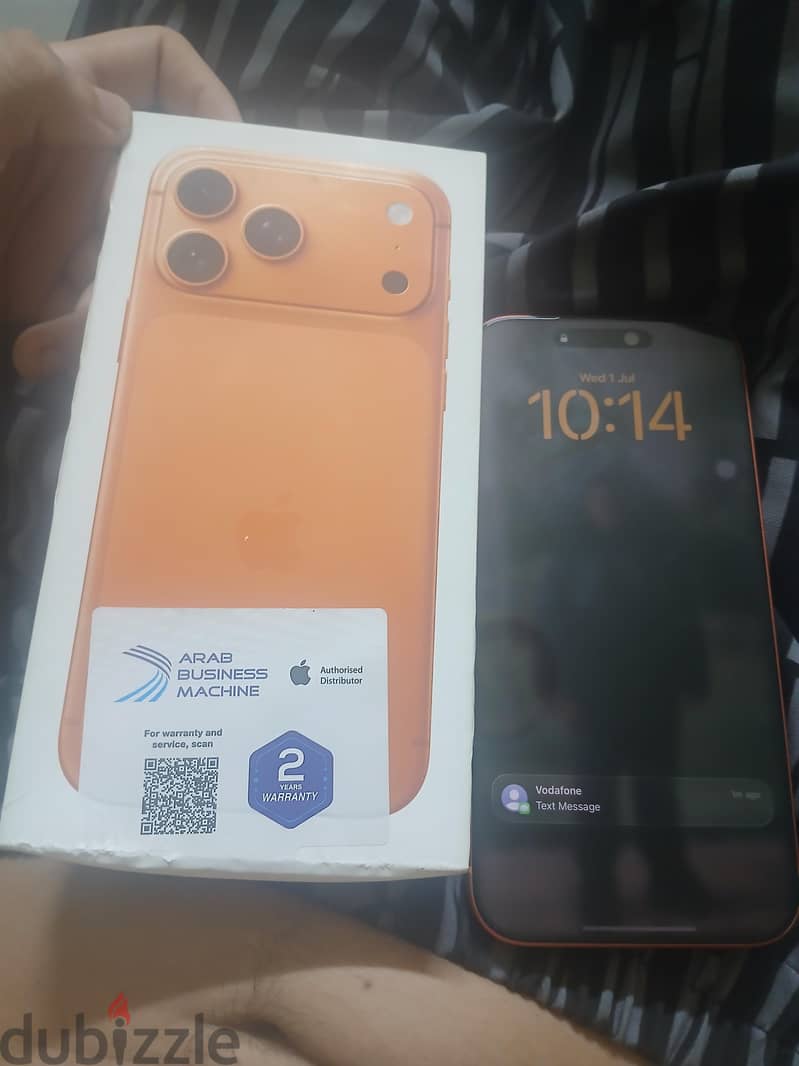Apple - iPhone 17 Pro Max 1