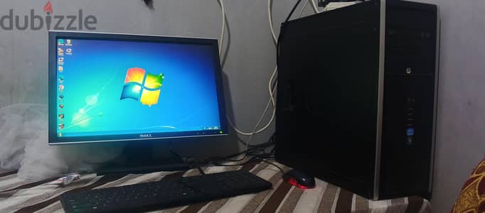 الكمبيوتر بحاله جيده جدا hd شاشه ديل