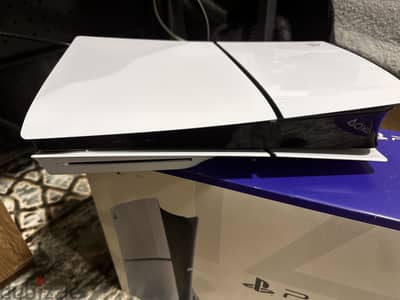 New playstation 5 cd ( Disc type )