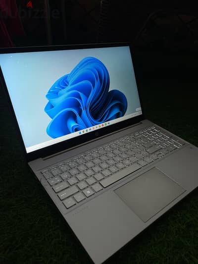 HP Pavilion 15 Touch | Core i7 | 512GB SSD | Original Box & Charger