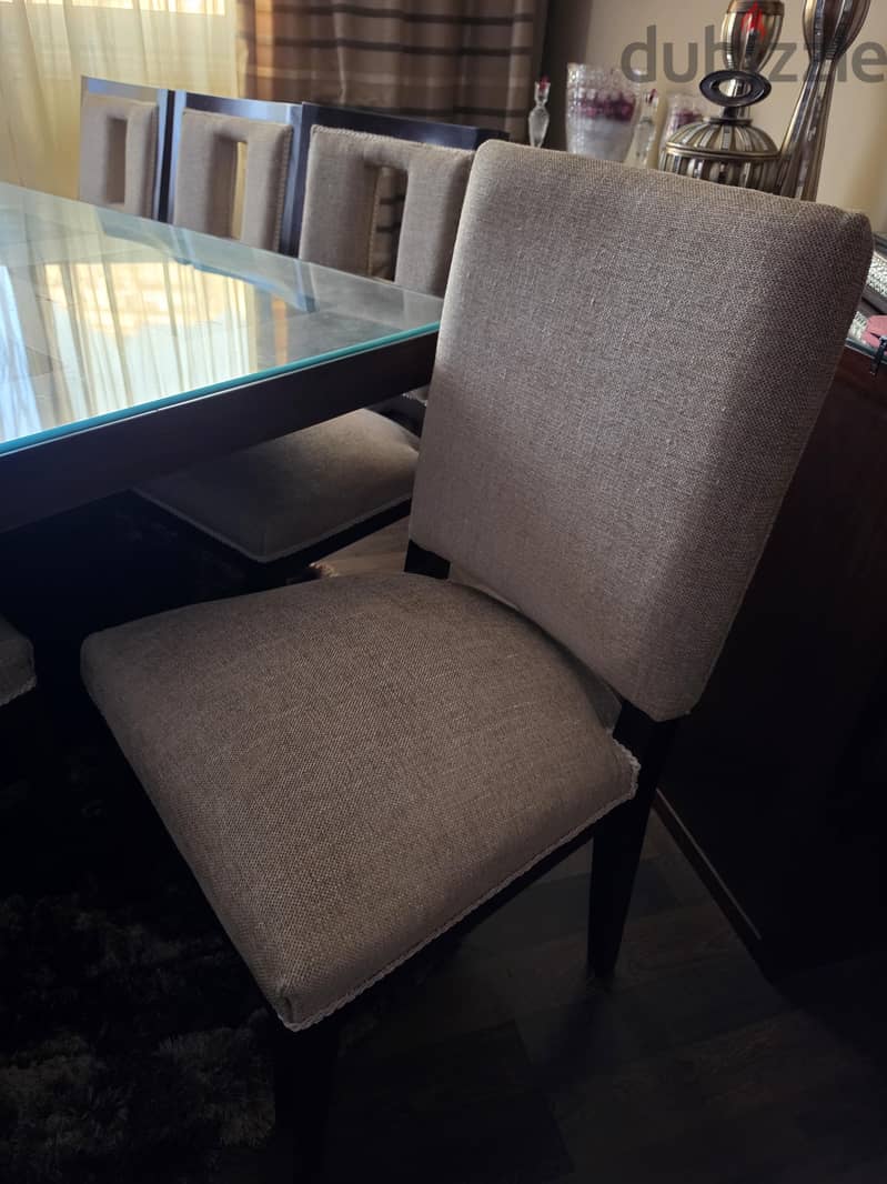 Dinning table with 8 Chairs 5