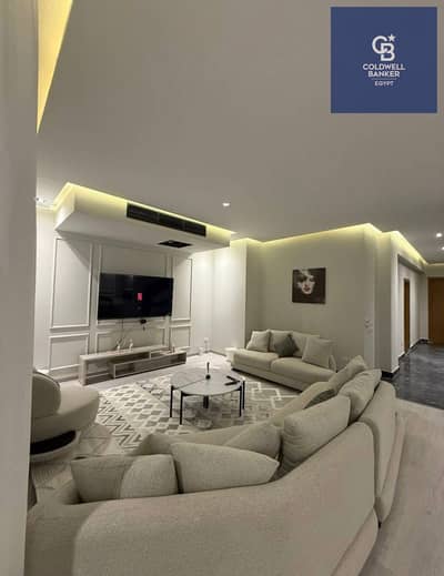 With a down payment of 700,000, an immediate-delivered apartment with modern finishing and a sea view in a prime location in Mayan Al Shorouk