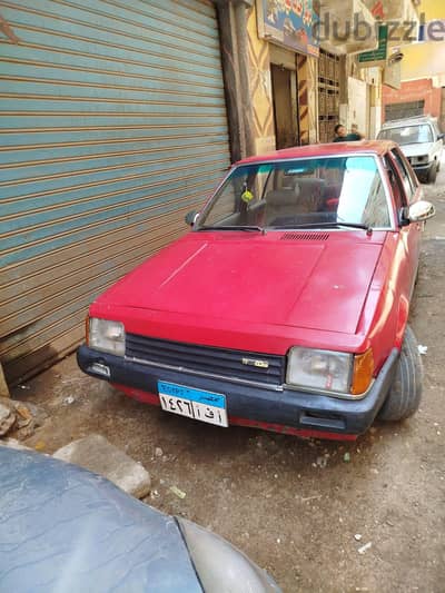 مازدا 323 1982