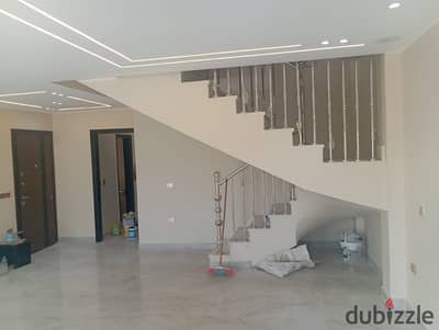 High-End Penthouse for Rent in Stone Residence Compound