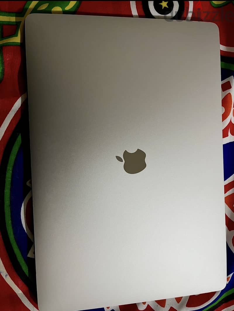 MacBook Pro 2019 1