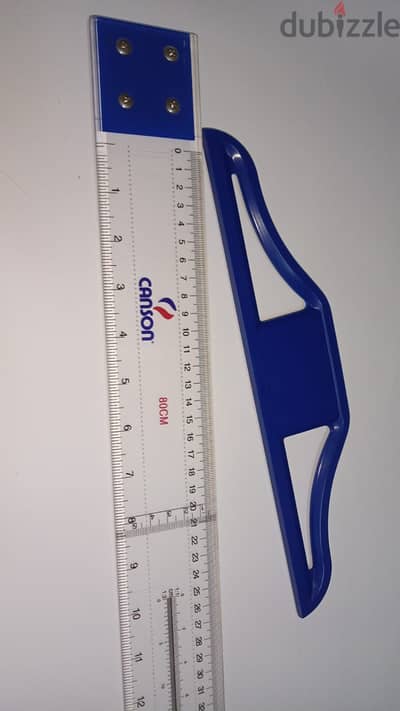 مسطرةT 80 cm+ رول