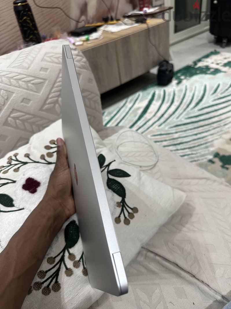 MacBook Air 8