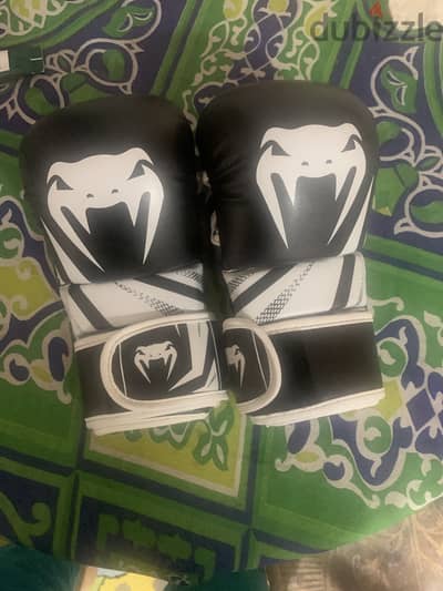 Venum mma gloves