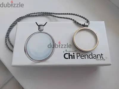 Chi pendent