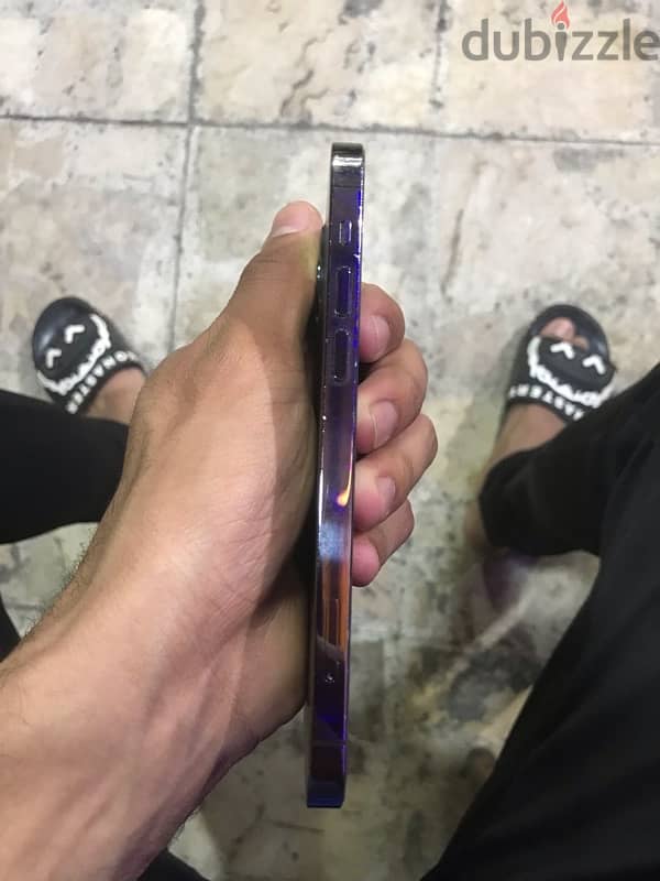 iPhone 12pro 4