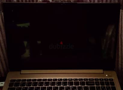 لابتوب Lenovo ideabad 3 كور i7 جيل 11 وامات 20 جيجا هاردين ssd و hdd