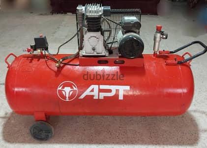 كمبروسر هواء APT سعة 300 لتر