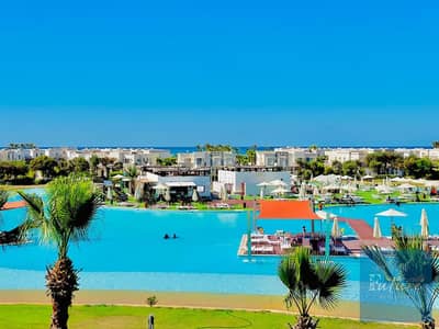 للايجار شاليه امواج  إطلالة على بحيره كوستا  دور ثاني  3 غرف و 2 حمام  متاح إيجار جميع امواج و مراسي