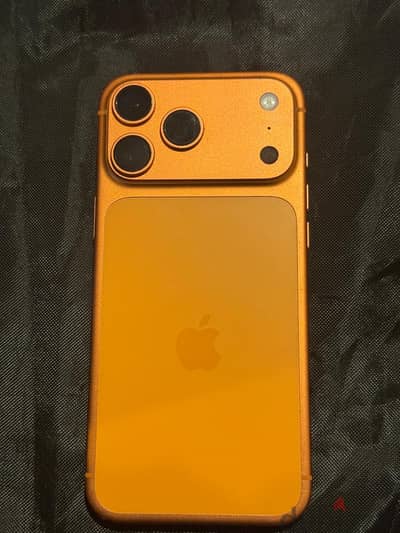 iPhone 17 Pro Max لقطه
