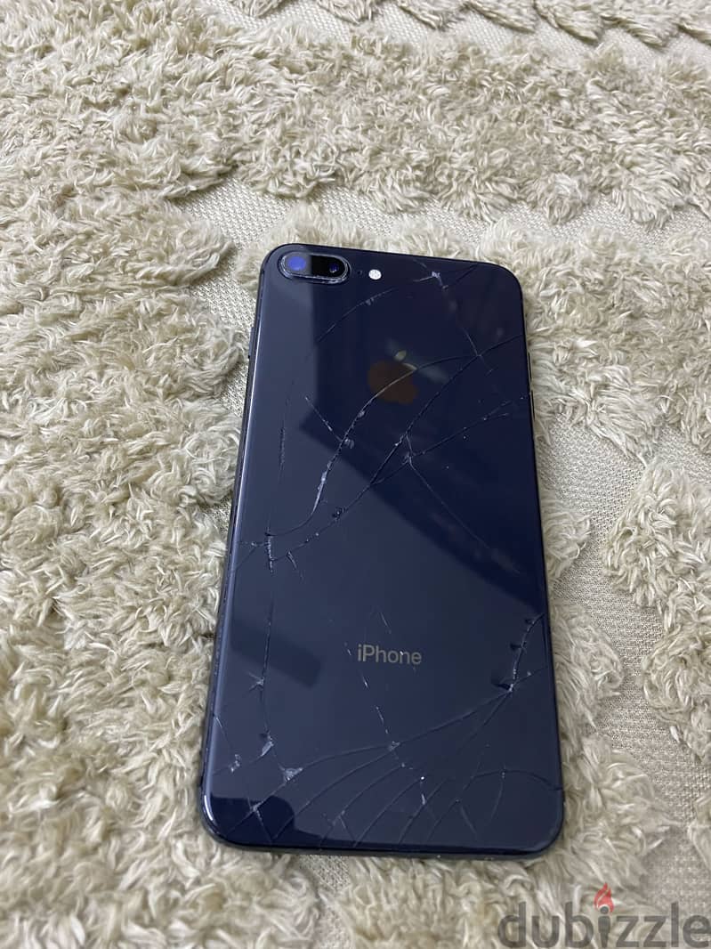 Apple - iPhone 8 Plus 1
