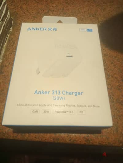 شاحن أنكر جديد ببرشامته 30W شاحن أنكر جديد ببرشامته 30W
